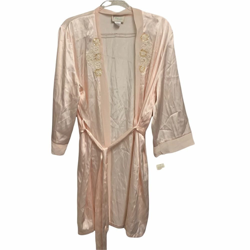 Vintage Expression Blush Embroidered Satin Robe M